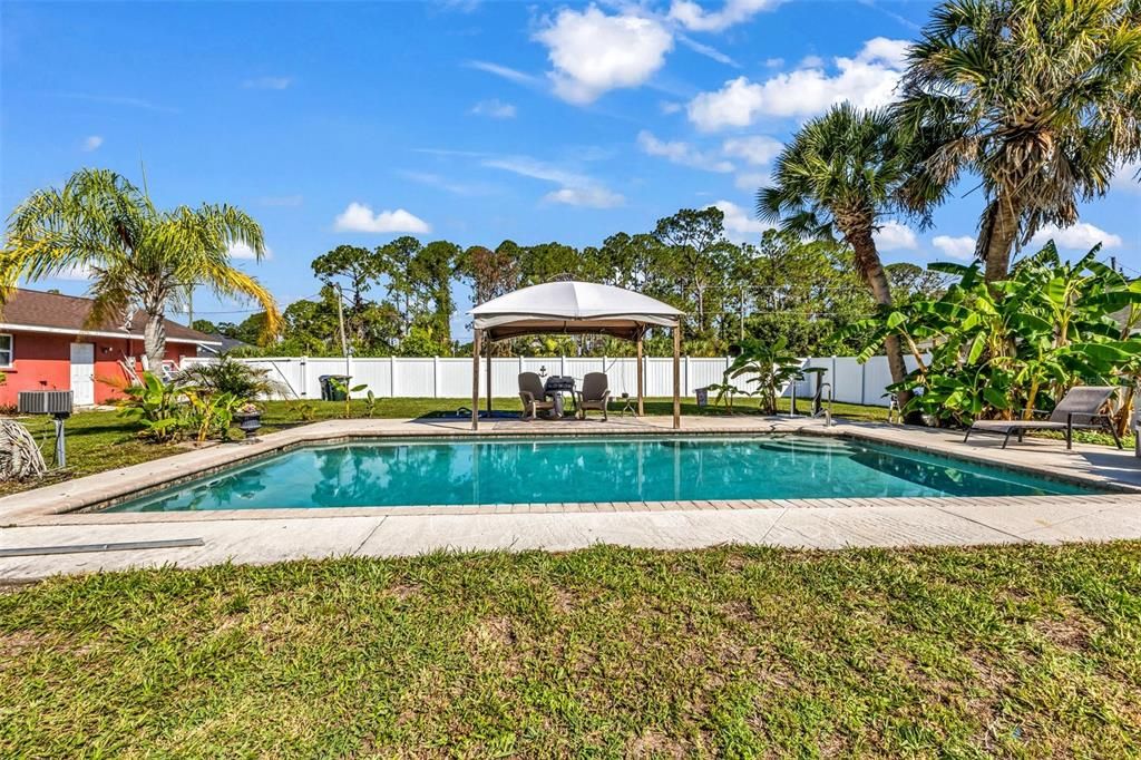 En Venta: $430,000 (3 camas, 2 baños, 1435 Pies cuadrados)