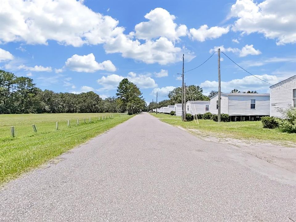For Rent: $1,395 (3 beds, 1 baths, 1000 Square Feet)
