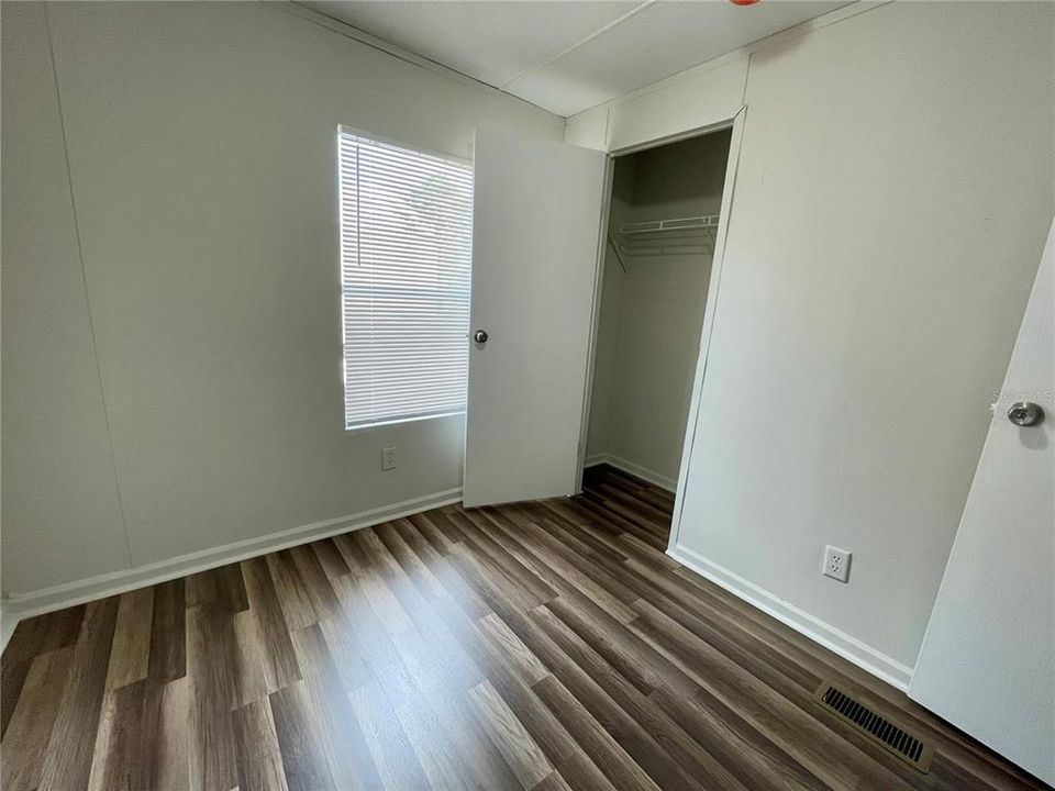 For Rent: $1,395 (3 beds, 1 baths, 1000 Square Feet)