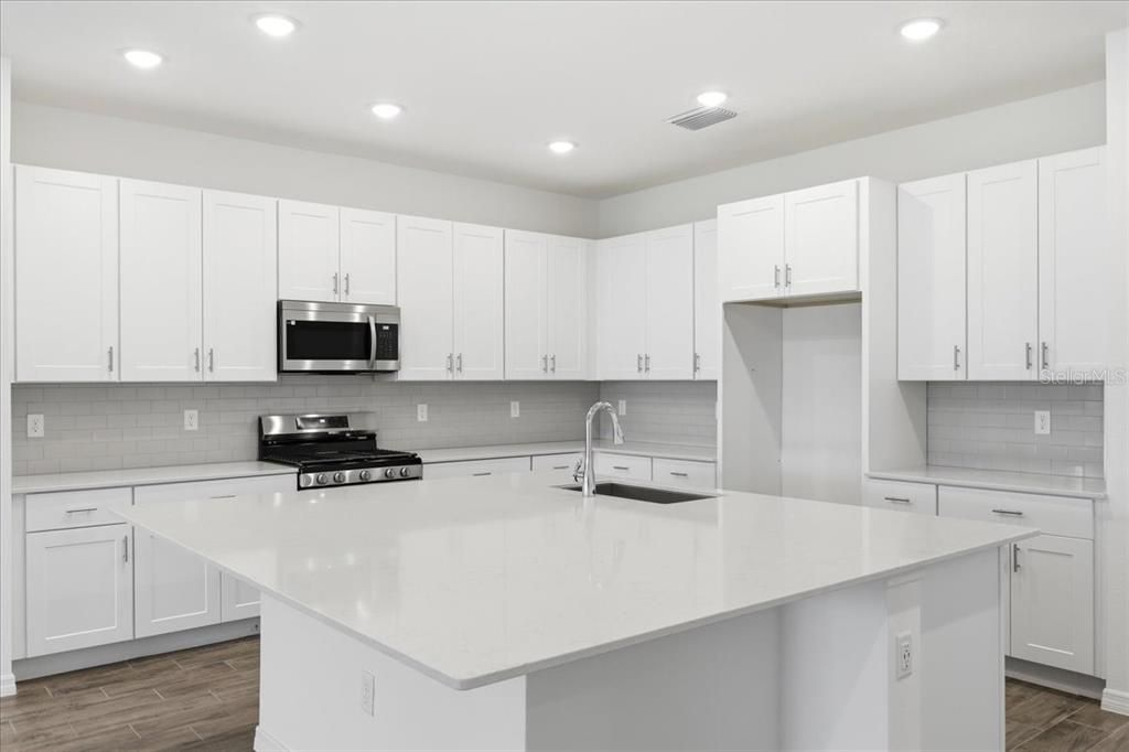 For Sale: $384,990 (4 beds, 3 baths, 2384 Square Feet)