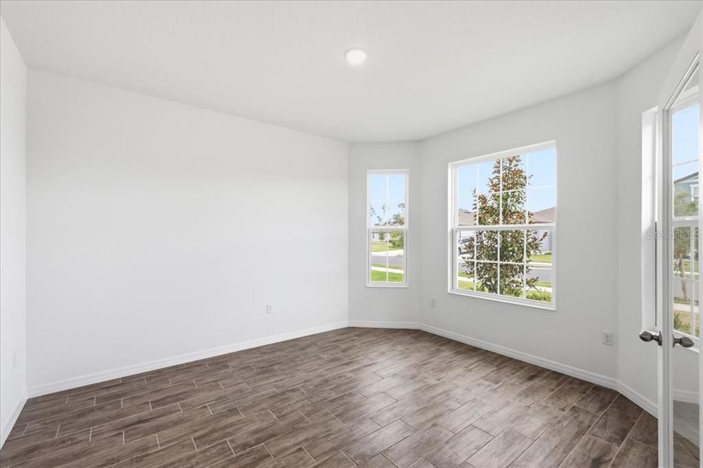 For Sale: $384,990 (4 beds, 3 baths, 2384 Square Feet)
