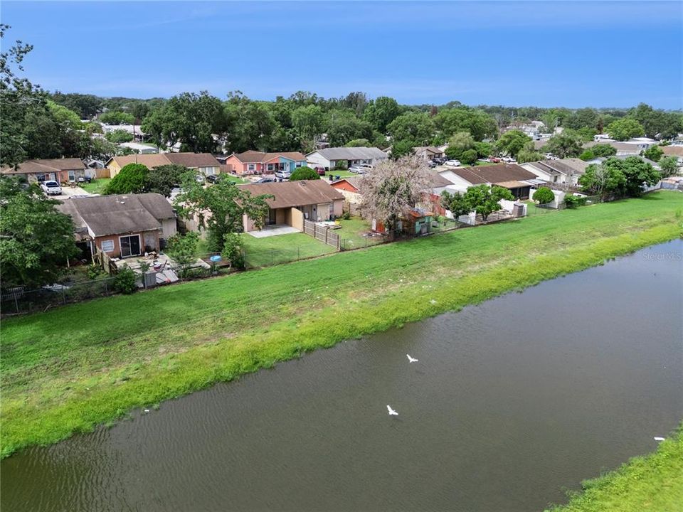 For Sale: $260,000 (3 beds, 1 baths, 998 Square Feet)