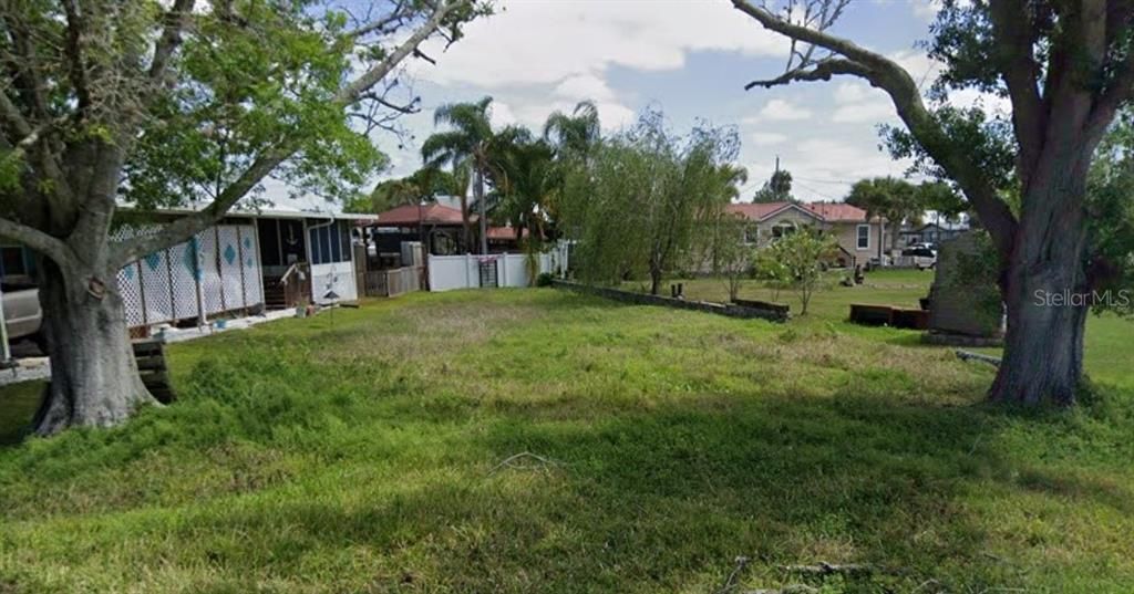 For Sale: $95,000 (0.10 acres)