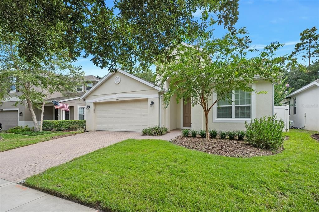 For Sale: $379,000 (3 beds, 2 baths, 2029 Square Feet)