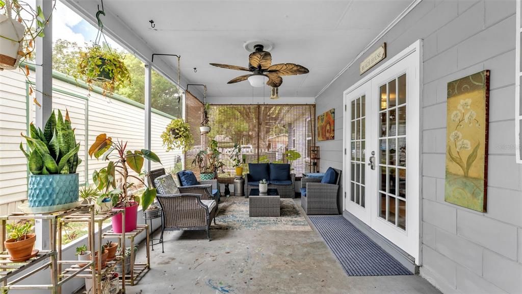 For Sale: $369,000 (3 beds, 2 baths, 1559 Square Feet)