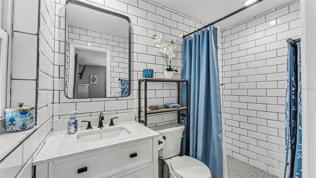 For Sale: $369,000 (3 beds, 2 baths, 1559 Square Feet)