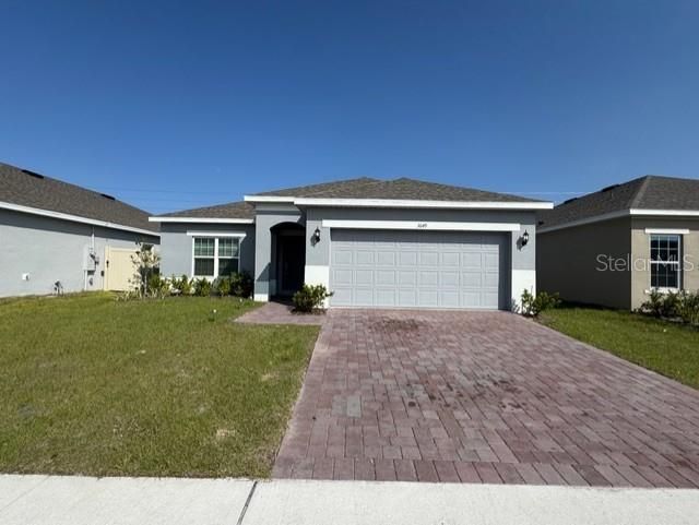 For Rent: $2,000 (3 beds, 2 baths, 1624 Square Feet)