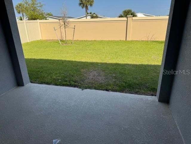 For Rent: $2,000 (3 beds, 2 baths, 1624 Square Feet)