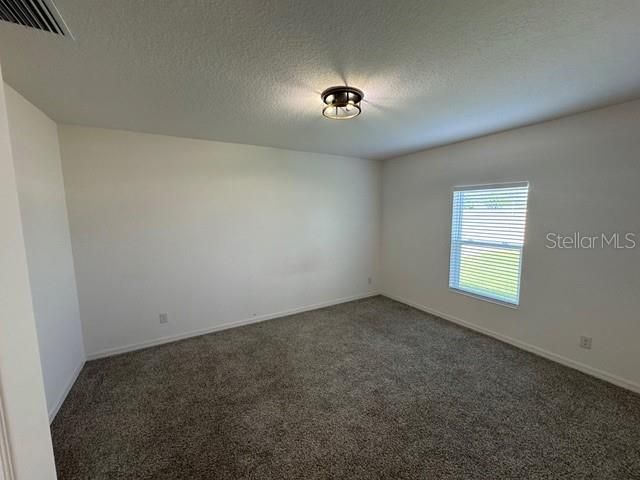 For Rent: $2,000 (3 beds, 2 baths, 1624 Square Feet)