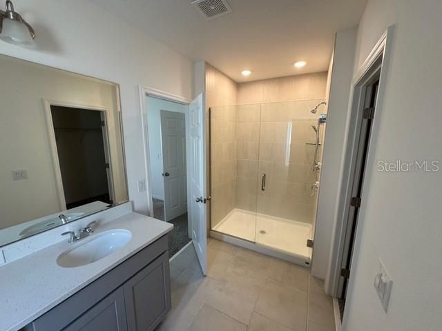 For Rent: $2,000 (3 beds, 2 baths, 1624 Square Feet)