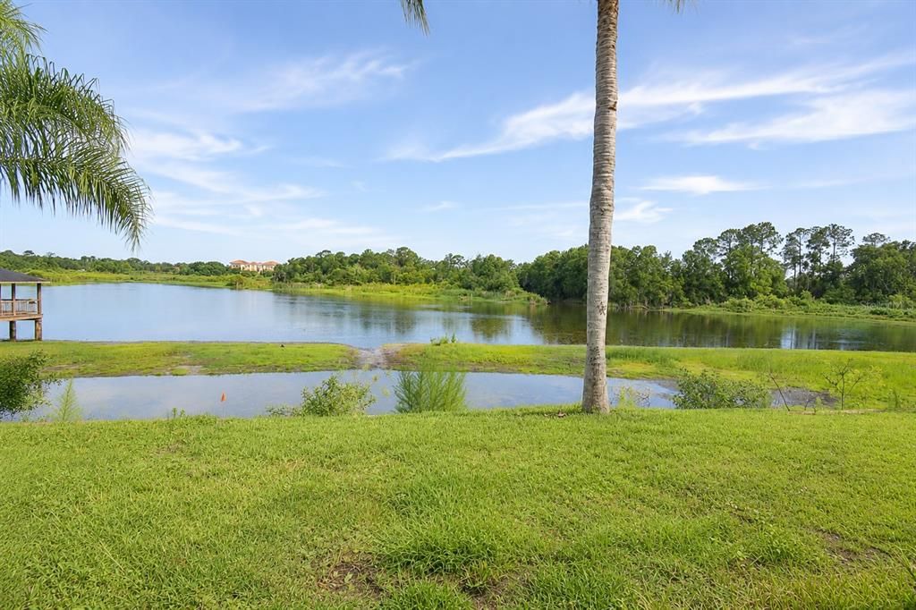 For Rent: $3,500 (4 beds, 2 baths, 2000 Square Feet)