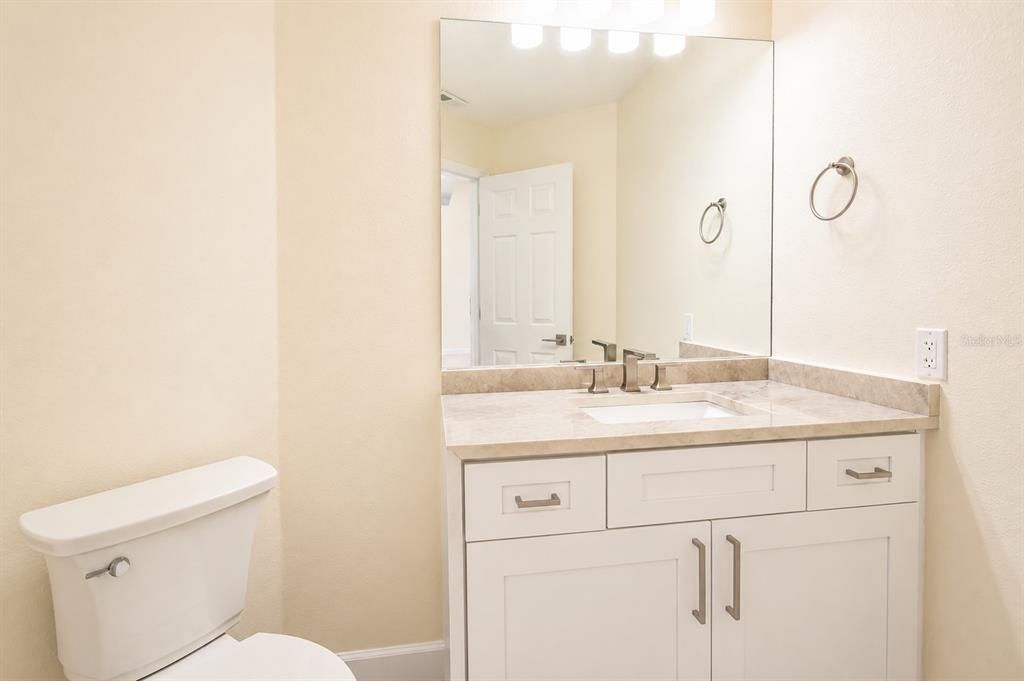 For Rent: $3,500 (4 beds, 2 baths, 2000 Square Feet)