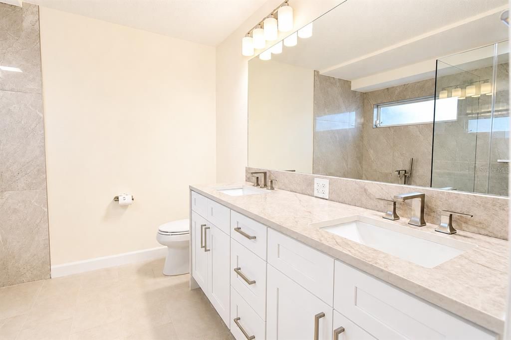 For Rent: $3,500 (4 beds, 2 baths, 2000 Square Feet)