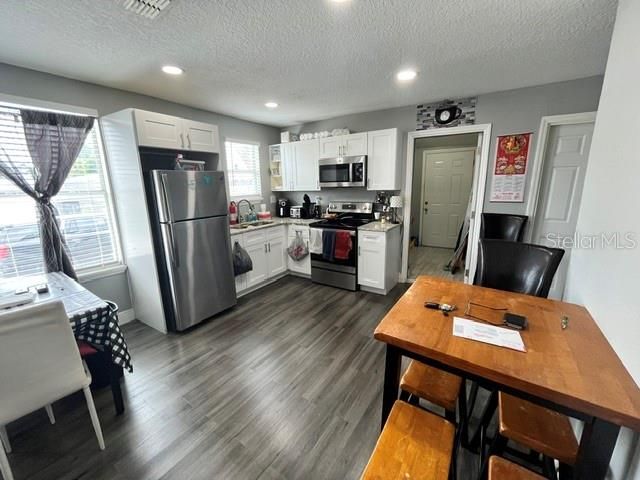 En Venta: $179,900 (2 camas, 1 baños, 752 Pies cuadrados)