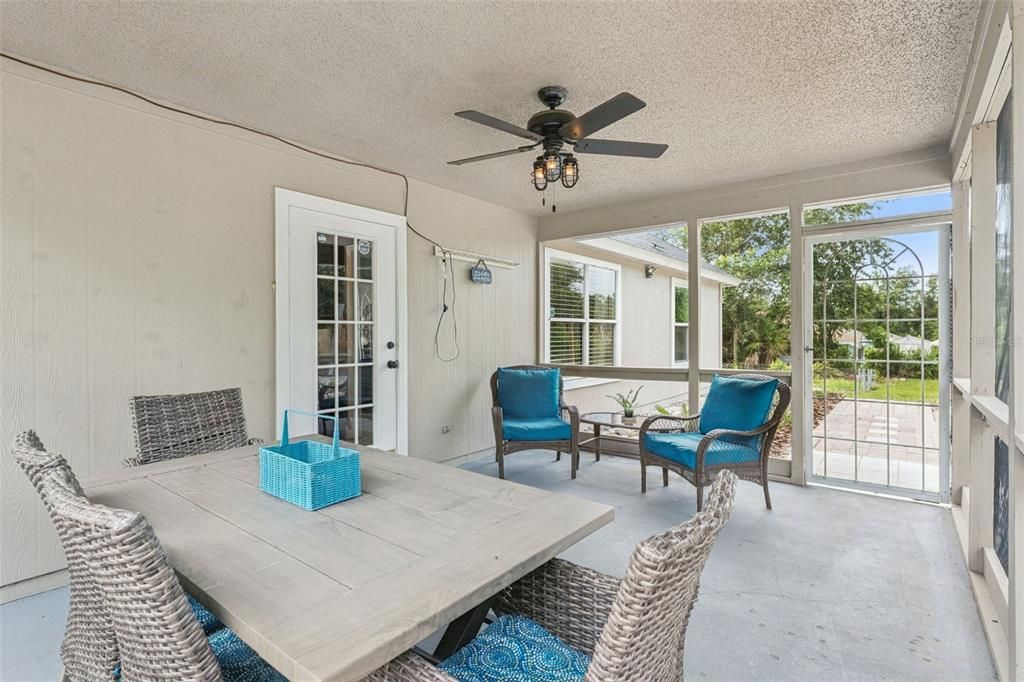 For Sale: $315,000 (3 beds, 2 baths, 1608 Square Feet)