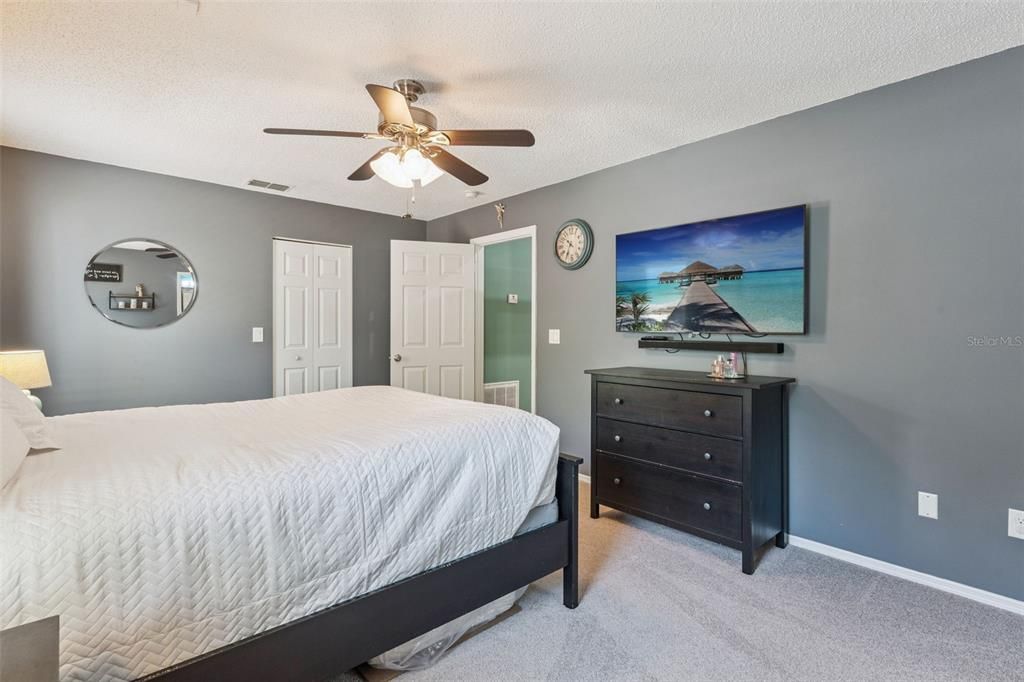 For Sale: $315,000 (3 beds, 2 baths, 1608 Square Feet)