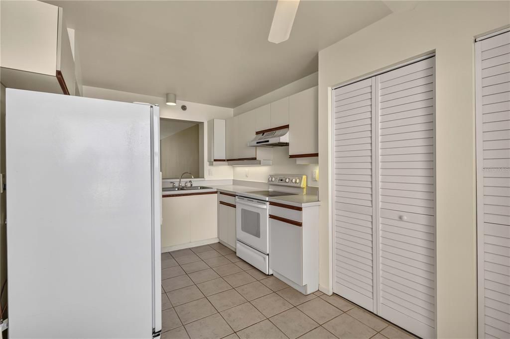 En Venta: $239,900 (1 camas, 2 baños, 1106 Pies cuadrados)