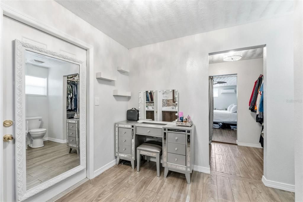 En Venta: $295,000 (2 camas, 2 baños, 1396 Pies cuadrados)