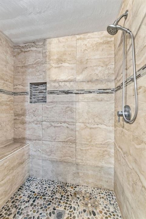 En Venta: $295,000 (2 camas, 2 baños, 1396 Pies cuadrados)