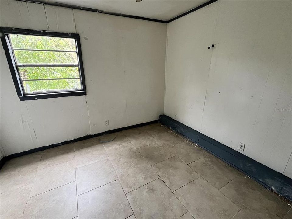 En Renta: $700 (2 camas, 1 baños, 650 Pies cuadrados)