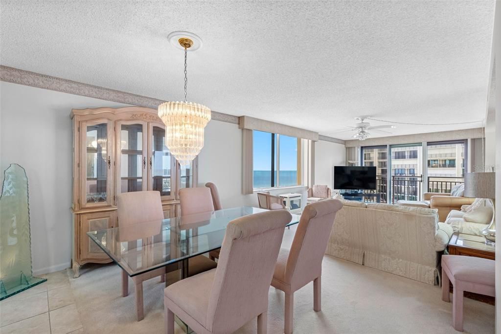 For Sale: $629,000 (2 beds, 2 baths, 1380 Square Feet)