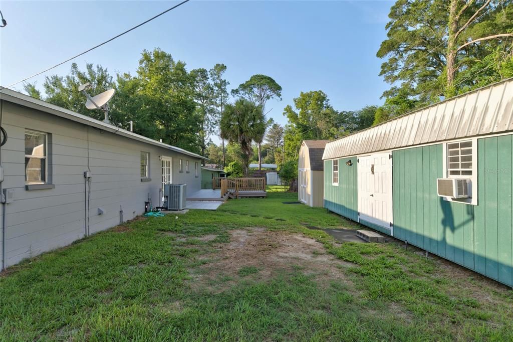 For Sale: $299,900 (4 beds, 2 baths, 1820 Square Feet)
