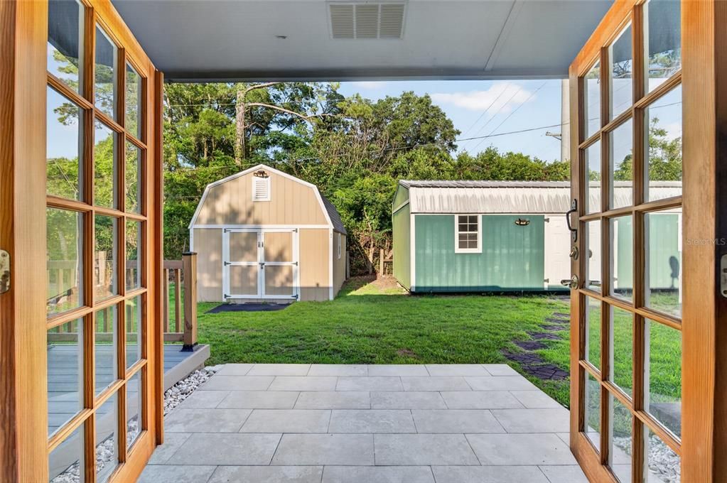 For Sale: $299,900 (4 beds, 2 baths, 1820 Square Feet)