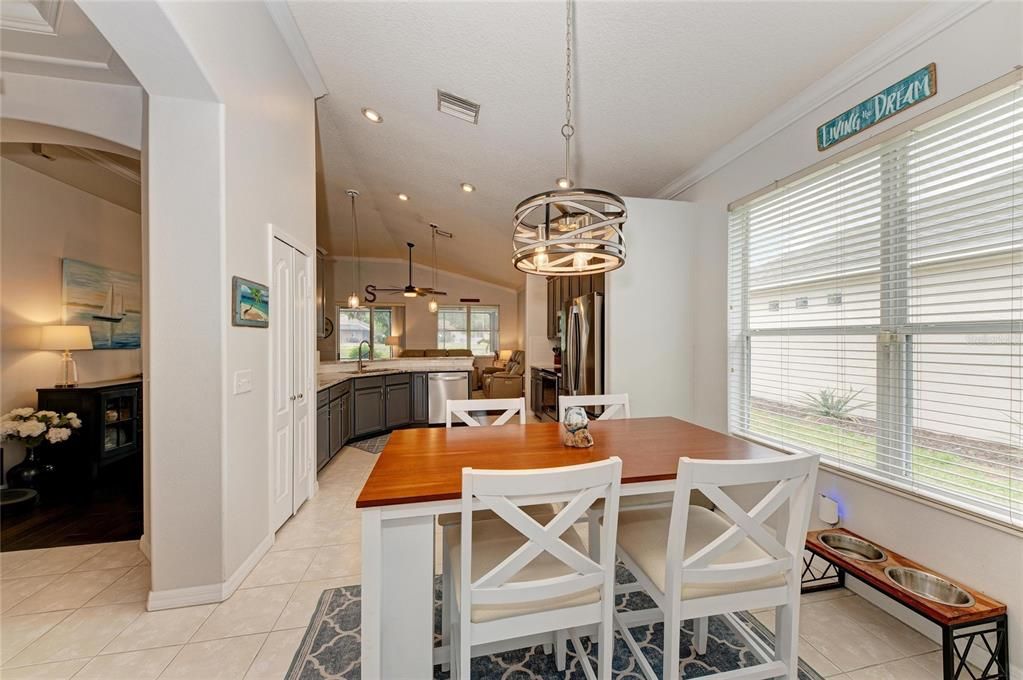 En Venta: $599,999 (3 camas, 2 baños, 1828 Pies cuadrados)