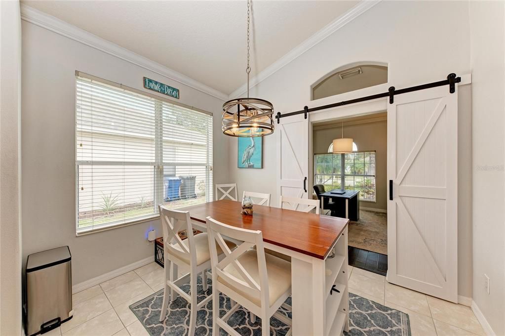 En Venta: $599,999 (3 camas, 2 baños, 1828 Pies cuadrados)
