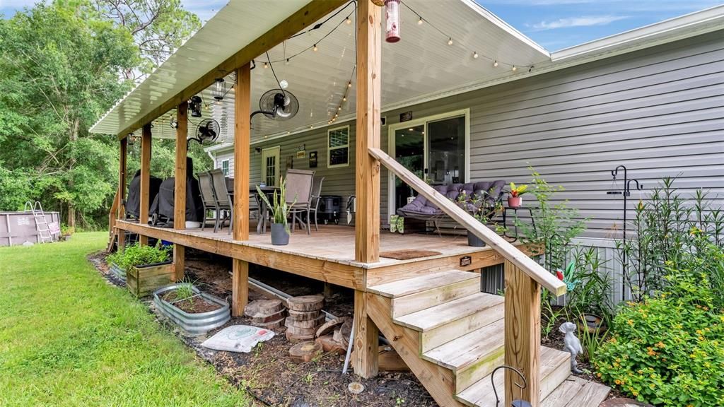 На продажу: $379,900 (4 спален, 3 ванн, 2128 Квадратных фут)