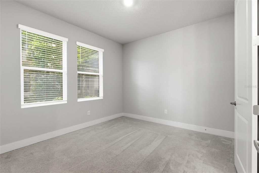 For Sale: $695,000 (3 beds, 3 baths, 1868 Square Feet)