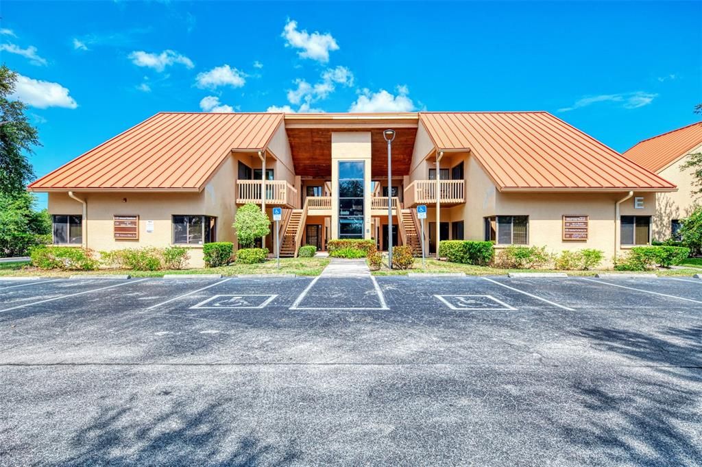 For Sale: $250,000 (0 beds, 0 baths, 635 Square Feet)
