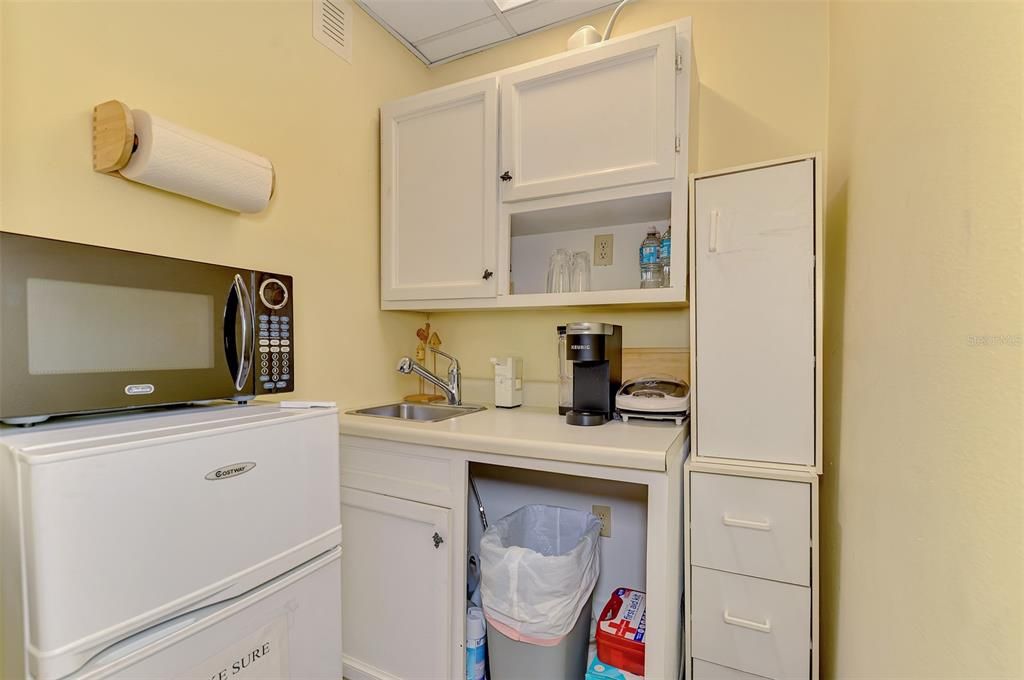 For Sale: $250,000 (0 beds, 0 baths, 635 Square Feet)