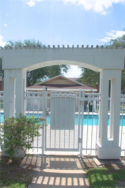 For Sale: $140,000 (3 beds, 2 baths, 1150 Square Feet)