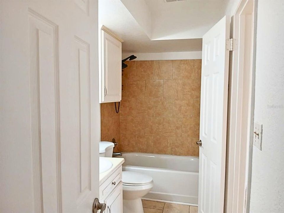 For Sale: $140,000 (3 beds, 2 baths, 1150 Square Feet)