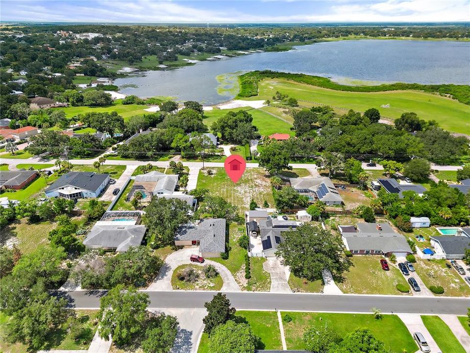 待售: $76,000 (0.40 acres)