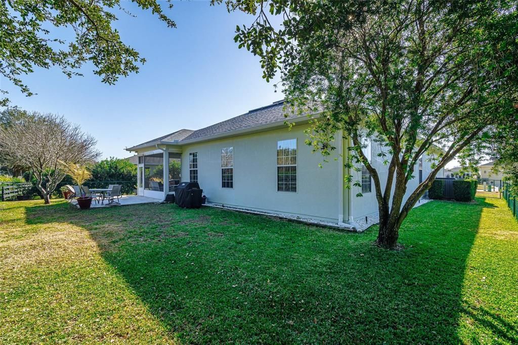 En Venta: $350,000 (3 camas, 2 baños, 2101 Pies cuadrados)