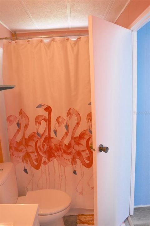 For Sale: $149,900 (2 beds, 2 baths, 936 Square Feet)