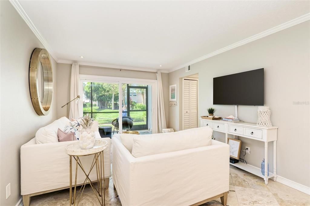 En Venta: $349,000 (1 camas, 1 baños, 797 Pies cuadrados)