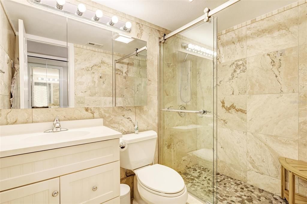 En Venta: $349,000 (1 camas, 1 baños, 797 Pies cuadrados)