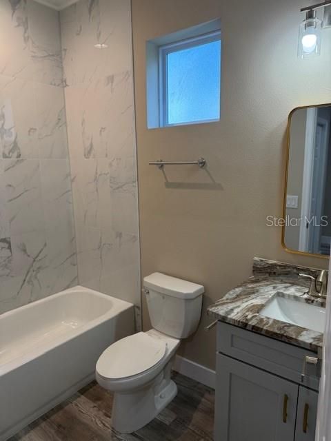 En Venta: $715,000 (6 camas, 0 baños, 3800 Pies cuadrados)