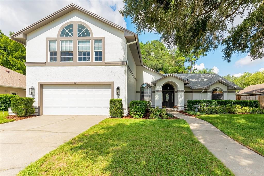 For Sale: $595,000 (4 beds, 2 baths, 2431 Square Feet)