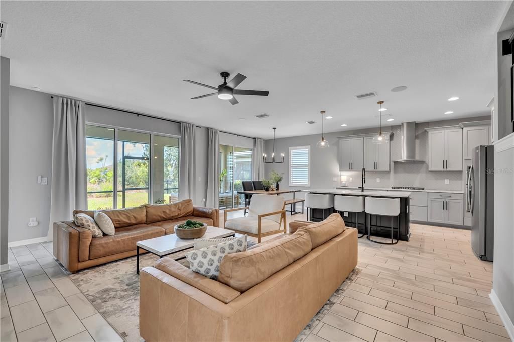 For Sale: $740,000 (4 beds, 3 baths, 2559 Square Feet)