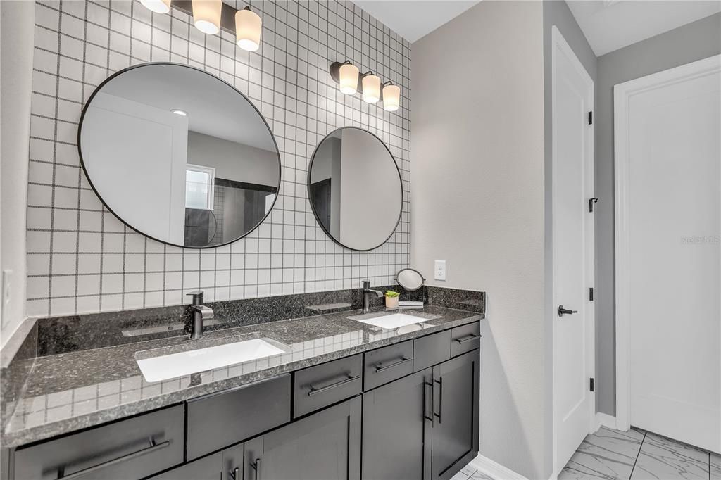 For Sale: $740,000 (4 beds, 3 baths, 2559 Square Feet)
