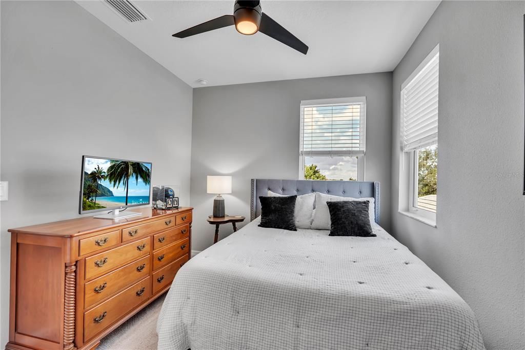 For Sale: $740,000 (4 beds, 3 baths, 2559 Square Feet)