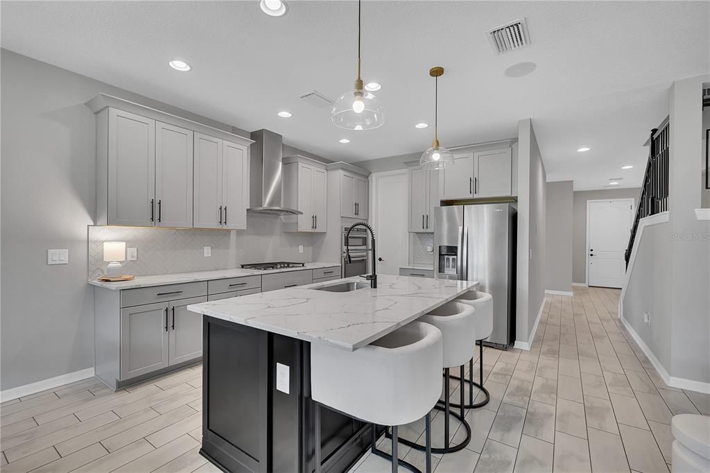 For Sale: $740,000 (4 beds, 3 baths, 2559 Square Feet)