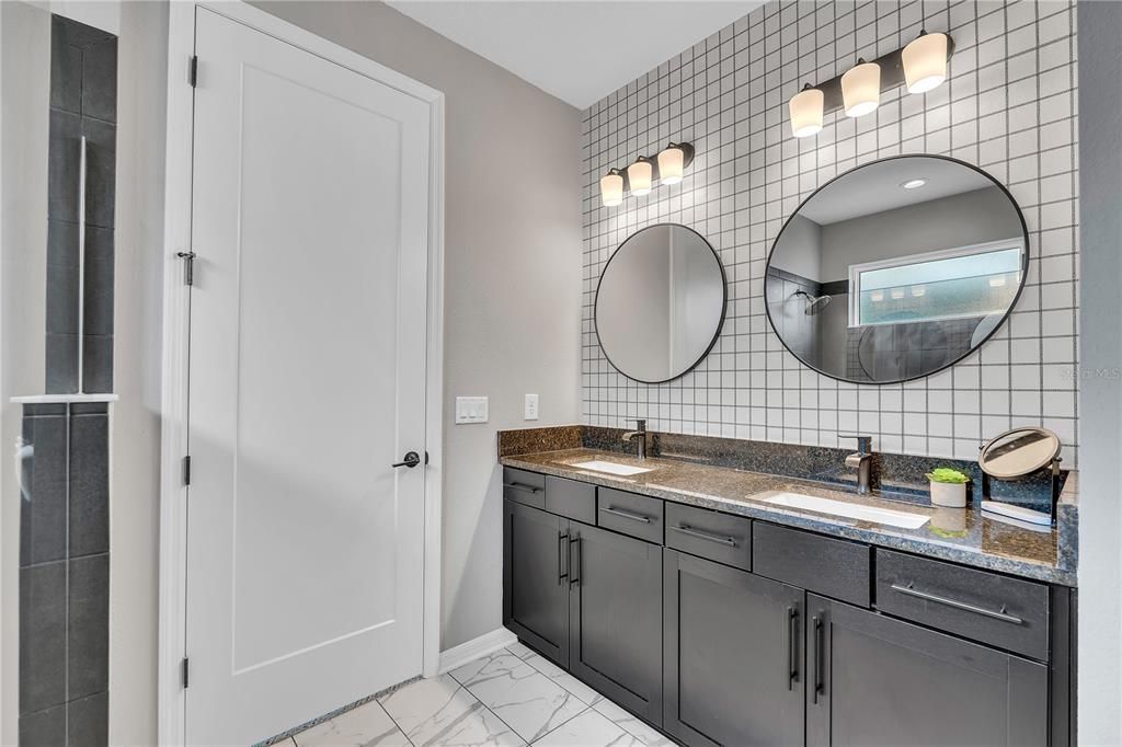 For Sale: $740,000 (4 beds, 3 baths, 2559 Square Feet)