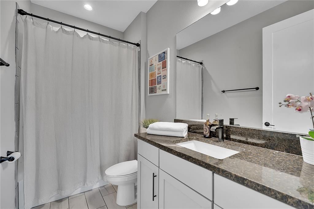 For Sale: $740,000 (4 beds, 3 baths, 2559 Square Feet)