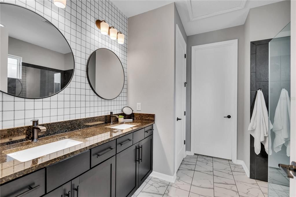 For Sale: $740,000 (4 beds, 3 baths, 2559 Square Feet)