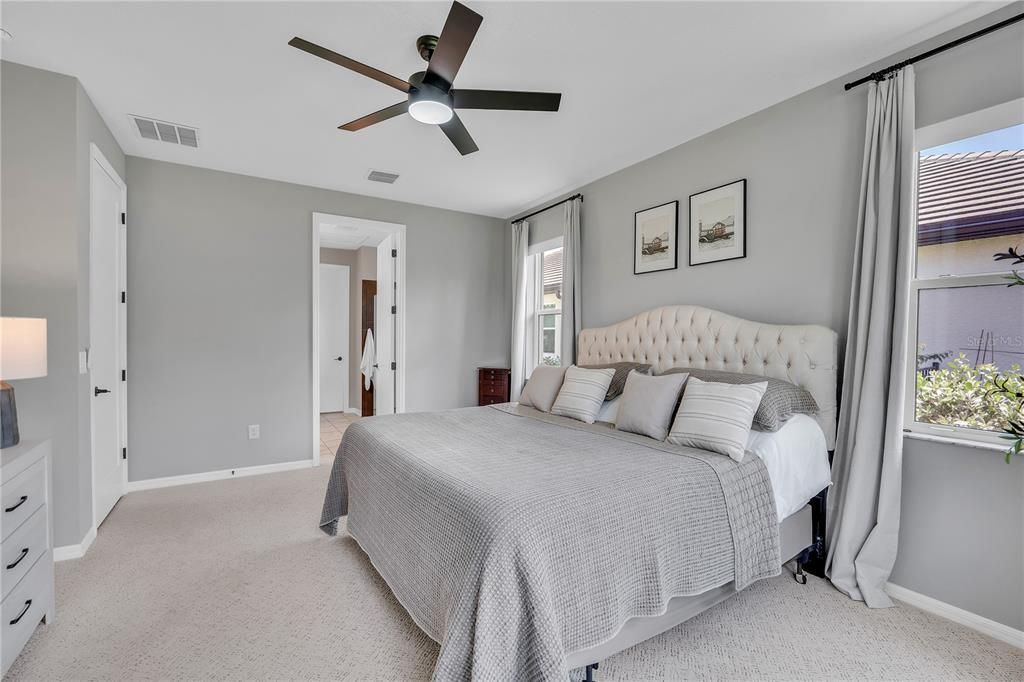 For Sale: $740,000 (4 beds, 3 baths, 2559 Square Feet)